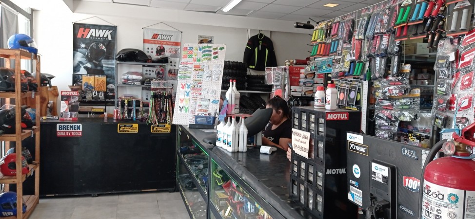 Se vende Fondo de Comercio de Repuestos para Motos
