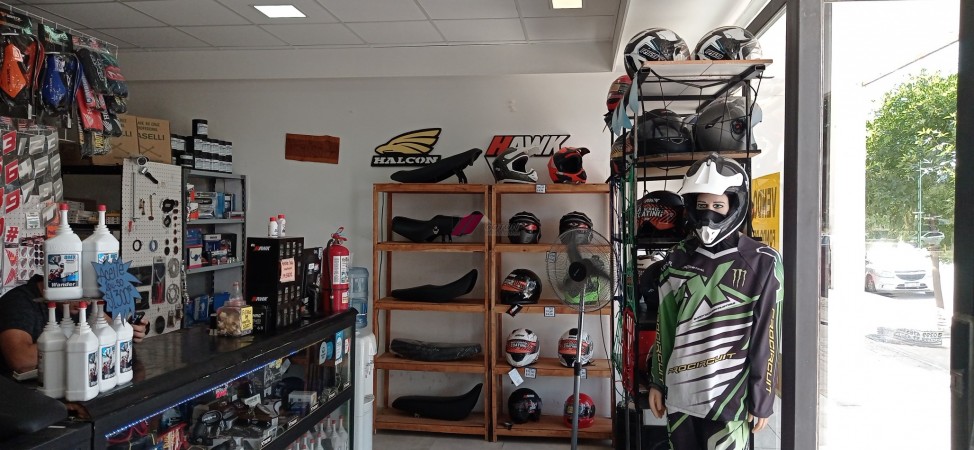 Se vende Fondo de Comercio de Repuestos para Motos